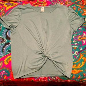 🔥SUMMER BOUTIQUE EMERALD KNOT TIE TOP